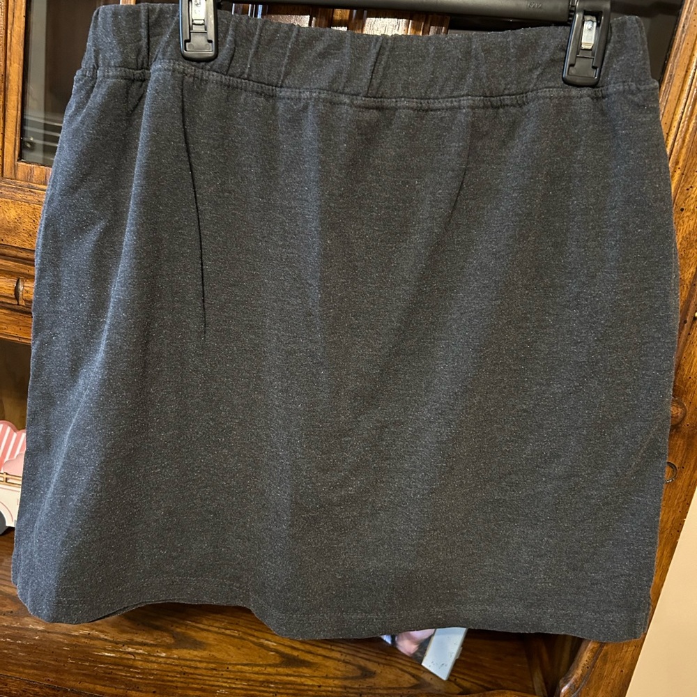 Skorts